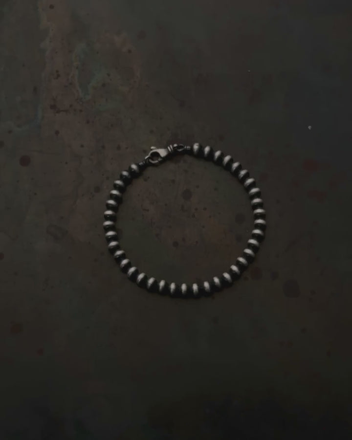 Silver bracelet DESEO