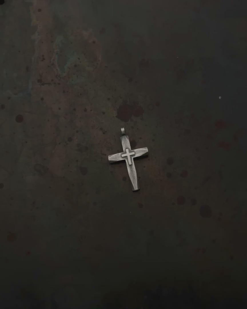 Silver cross CREDENTE