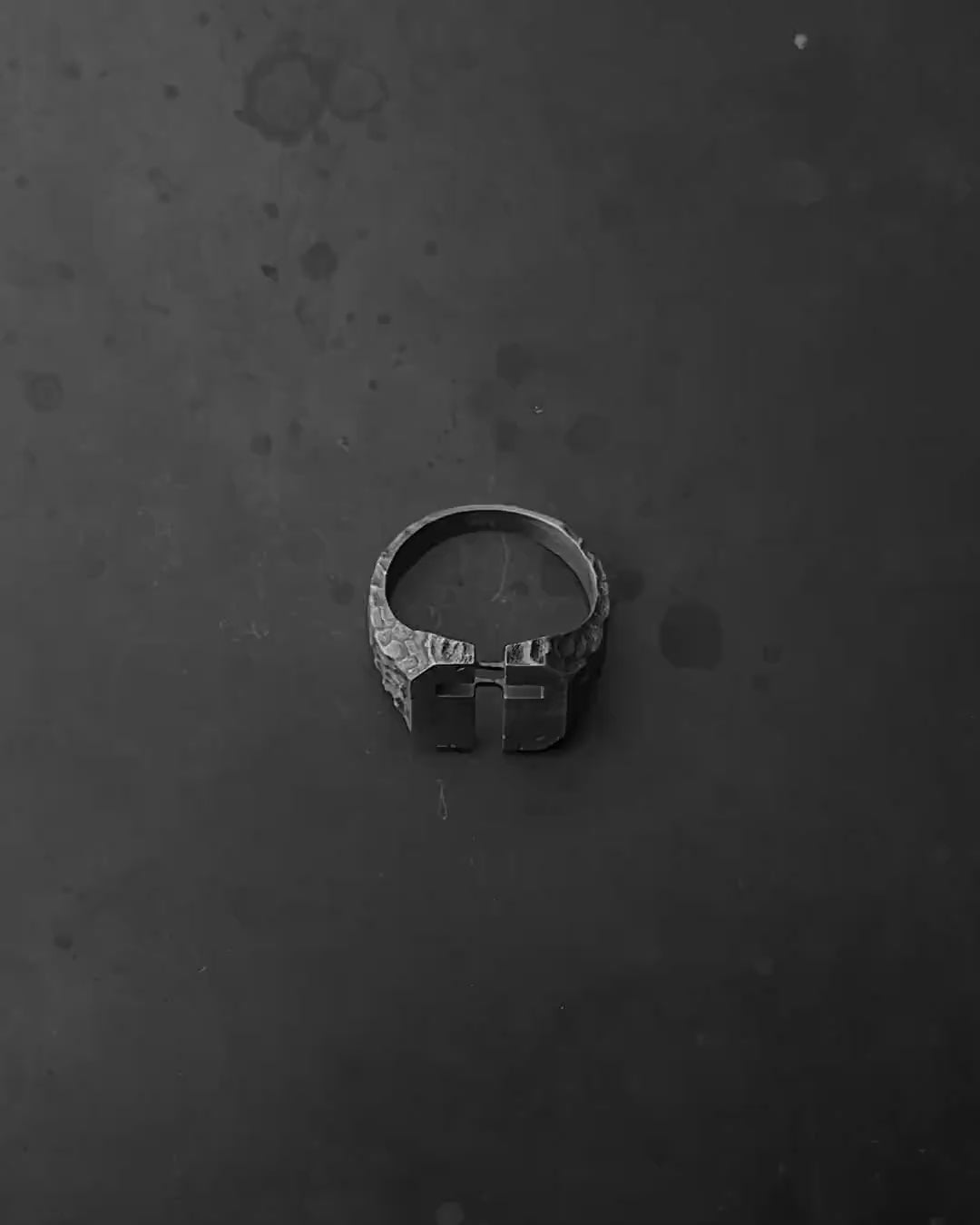 Silver ring URBAN CROSS