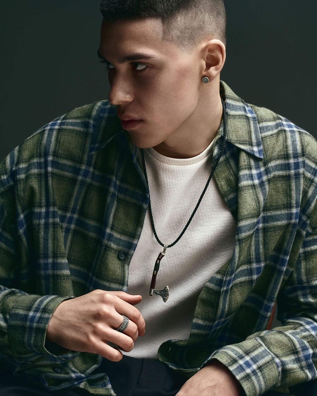 83b9d60d779117d7ad9a3e1b2fe9604c