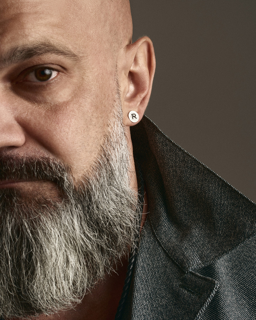 b9bb7f35f12cae07a4bdc952d5e9ef7d