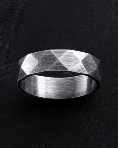 f5e20ba1d129476bd451954f21bb9335