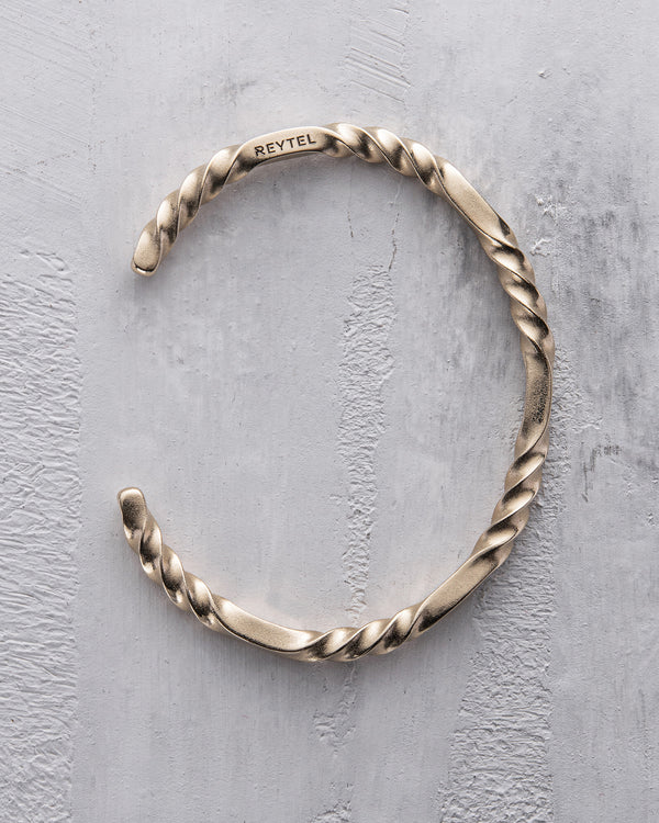 b24df63a900db2be8fbdd00232e42716