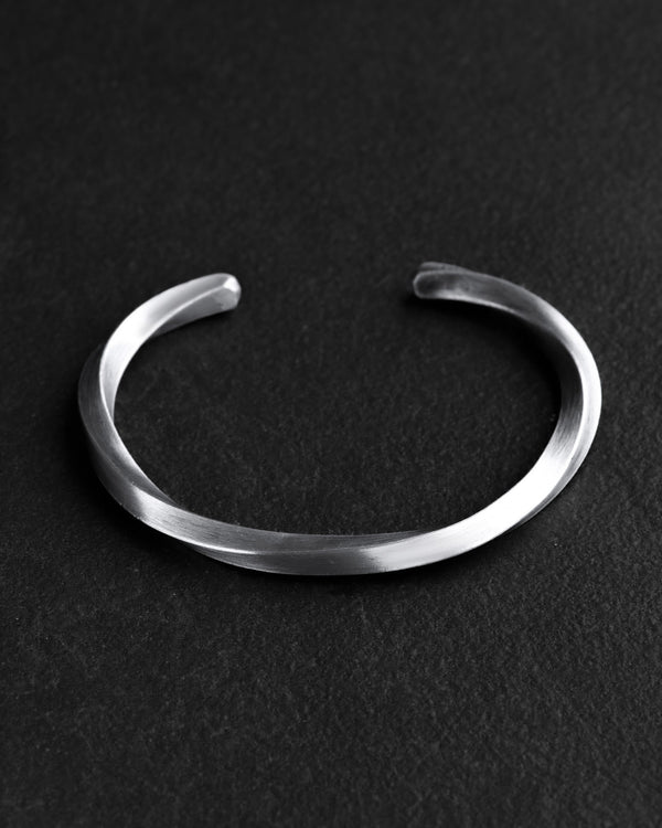 827ef65379717a349e4f9a2d2a830dfa