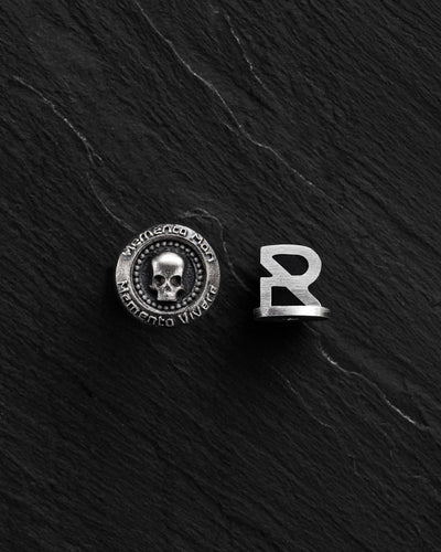 Silver single earring MEMENTO MORI. VIVERE MEMENTO