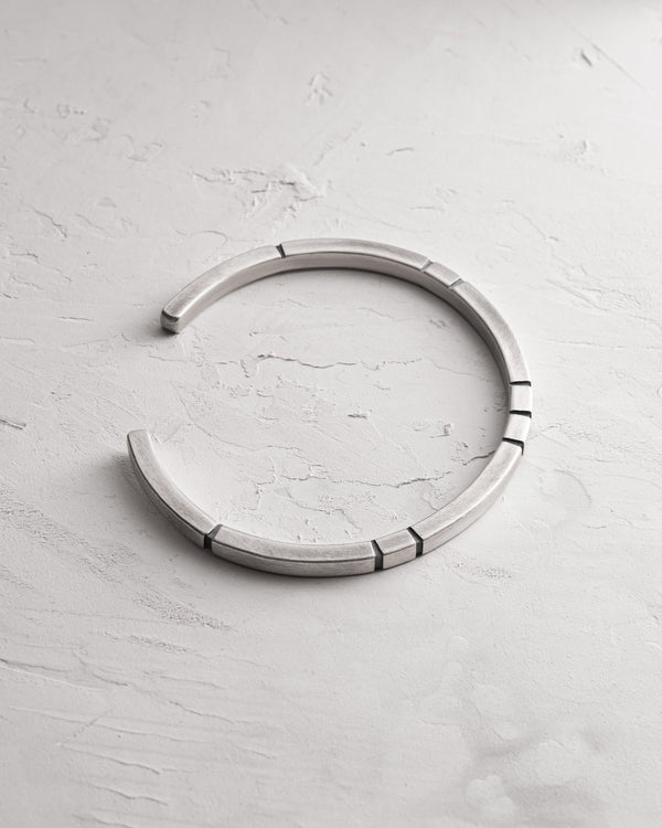 Silver bangle SCELTA