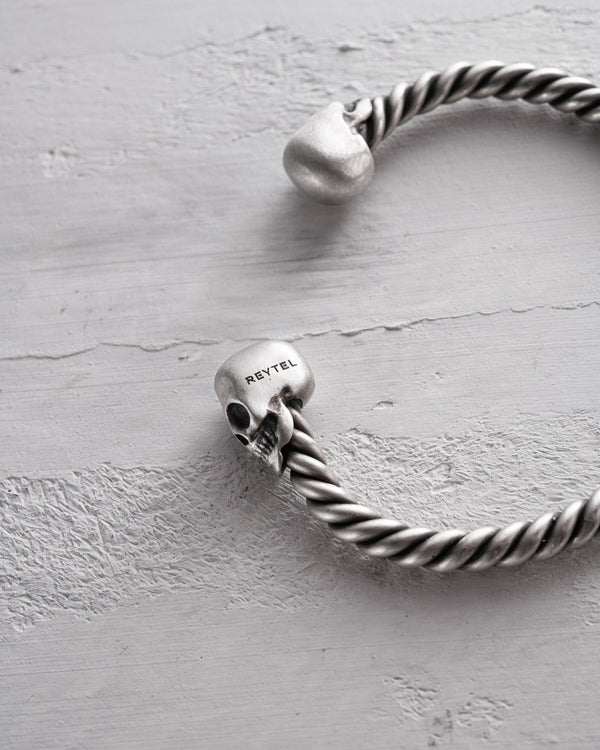 e3c069051e17884fa3072ae59d08863e