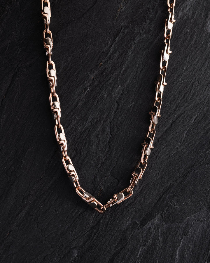 230f5e311c99a31daba5c929ed38b7bf