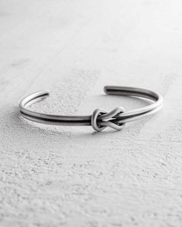 38fb83ba07fab82083dc8b6802a693b7