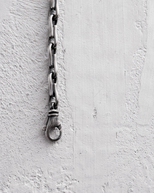 05d8b3ba80bf02a98607817989ae032a