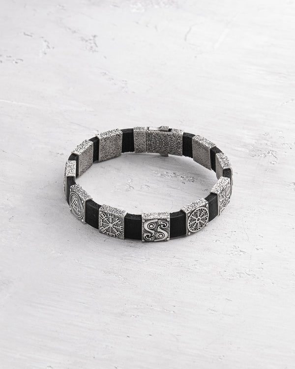 2acdfc6610cf175317582e59ddb93450