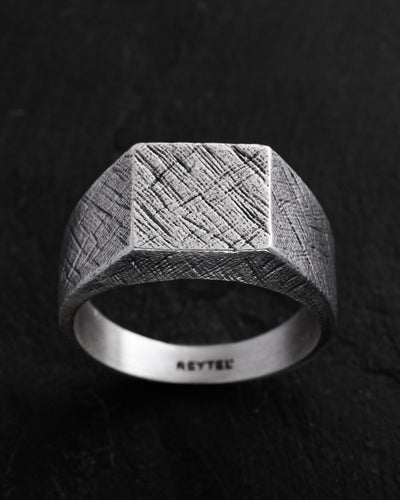 Silver ring ARDOR