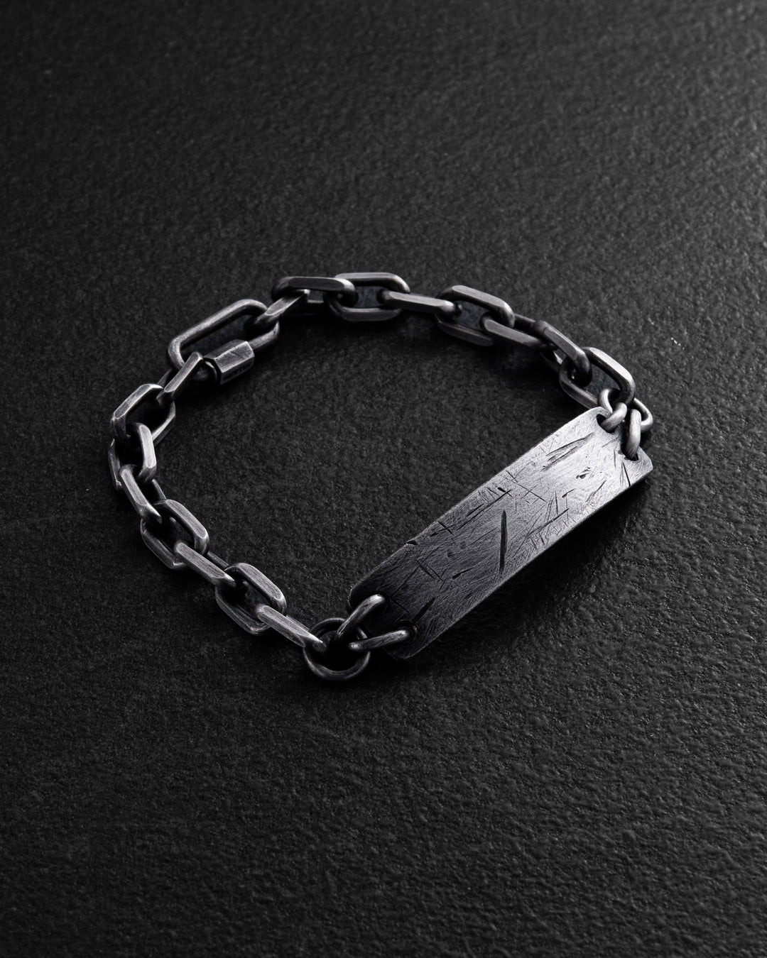 Bracelet en argent IKUINEN