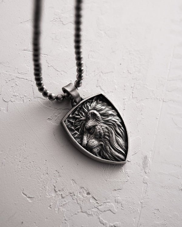 Silver pendant - shield LION