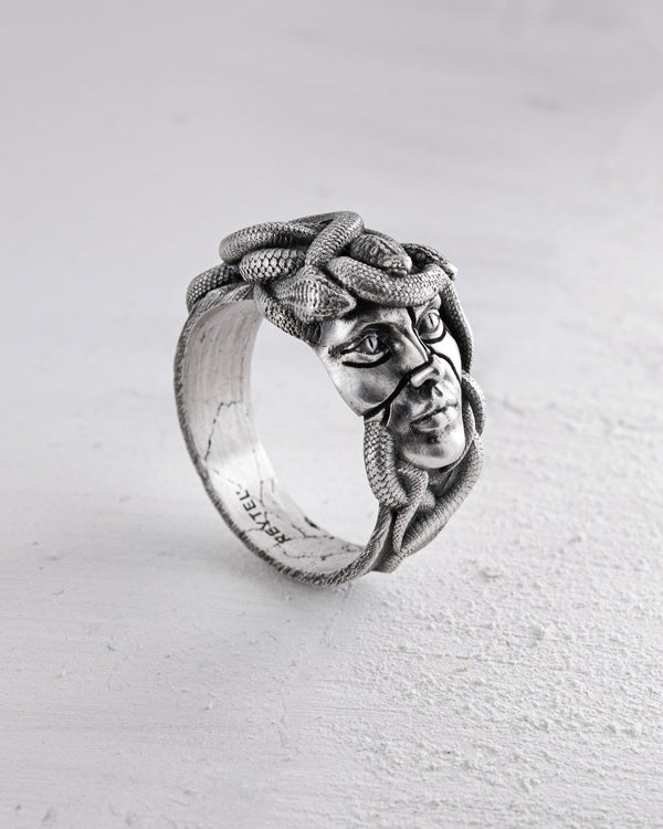 Silver ring PATRONA MEDUSA