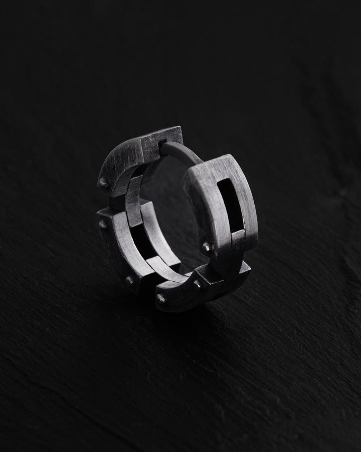 Boucle d'oreille unique en argent SONRAI