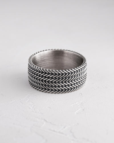 Silver ring VEGER