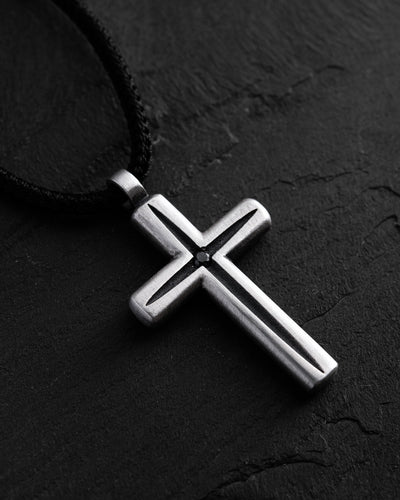 Croce in argento LUMEN FIDEI. PIETRE NERE