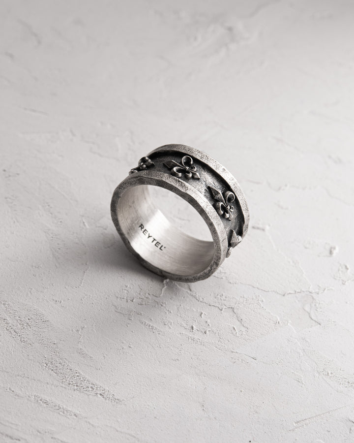 Bague en argent FLEUR DE LIS
