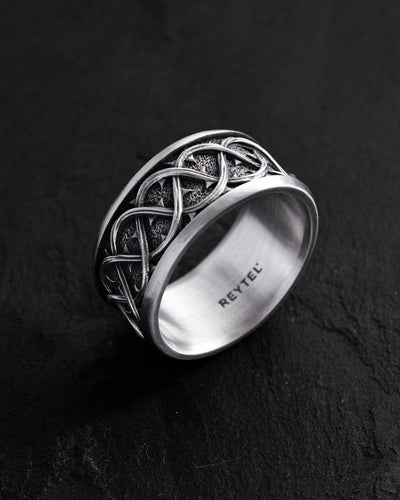 07ee11e2182255bd9dbae75aea680bfc