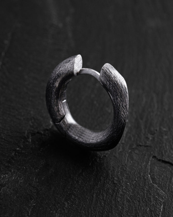 Boucle d'oreille simple en argent MIRROR