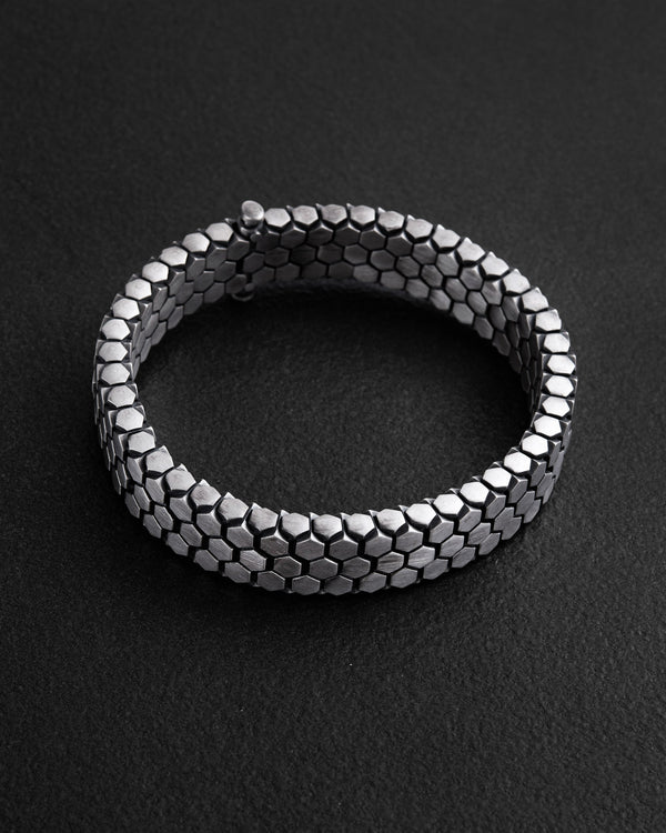 9899ed970dd0de1de2707b3ec21c153b