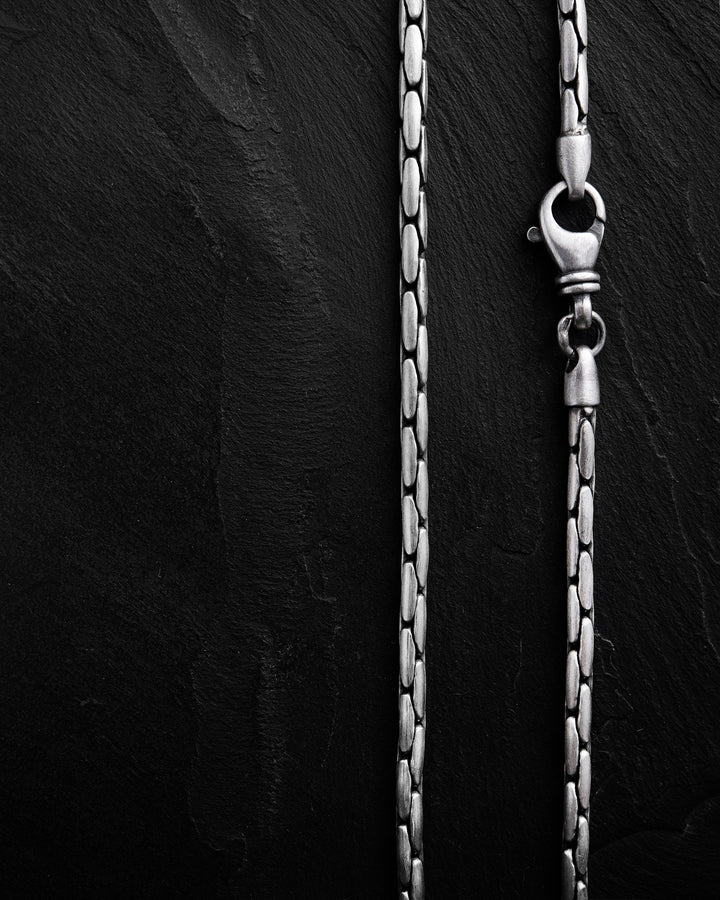 Silver chain - weave CARDANO
