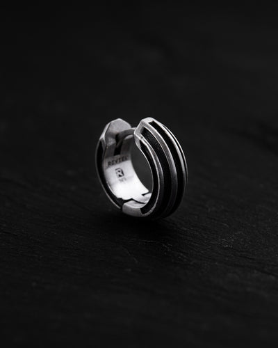 Silver earring - ring FOCUS
