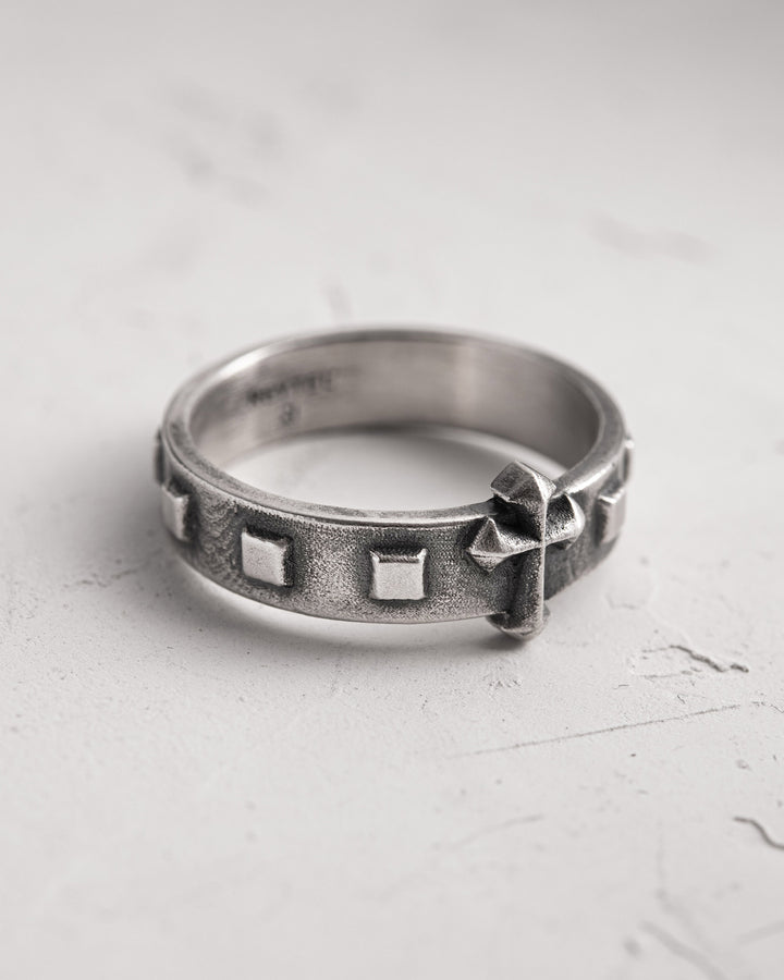 Silver ring ROSARIUM