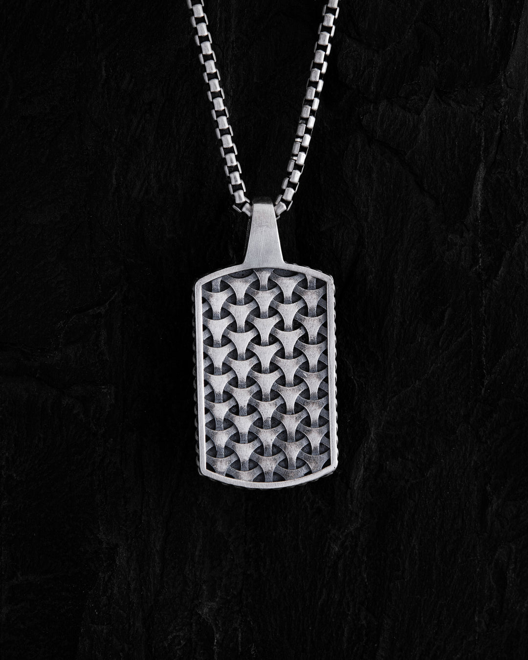 Silver pendant DEJAVU