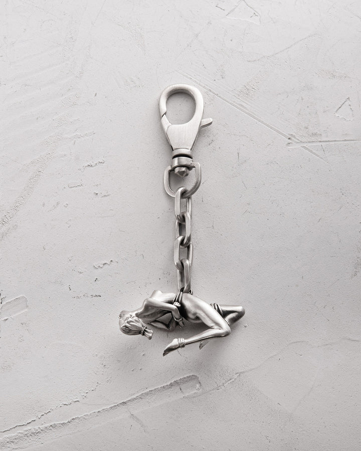 Silver keychain SHIBARI – INVERTED SUSPENSION