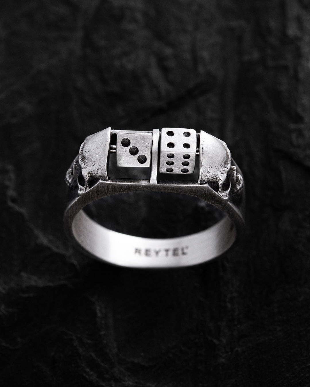 Silver ring ALEA IACTA EST