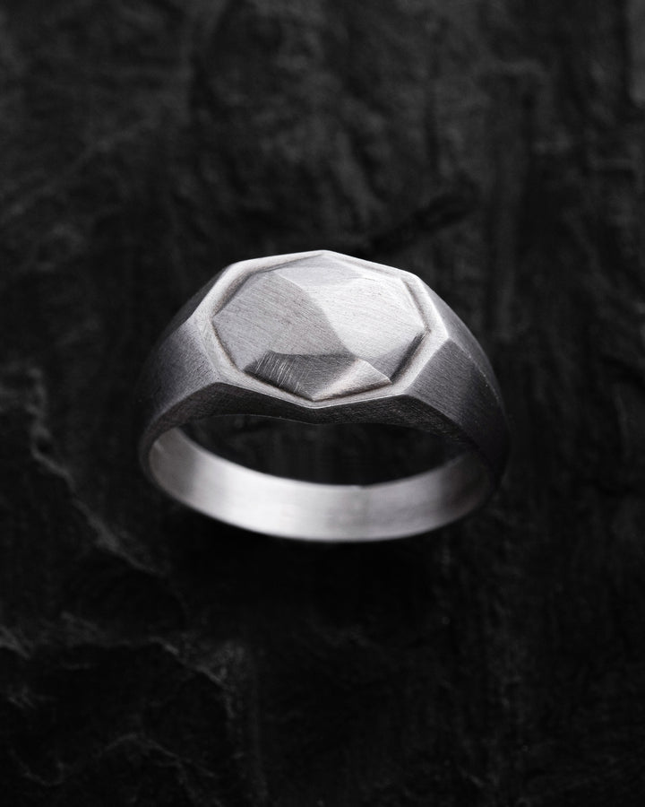 Silver ring METEORITE