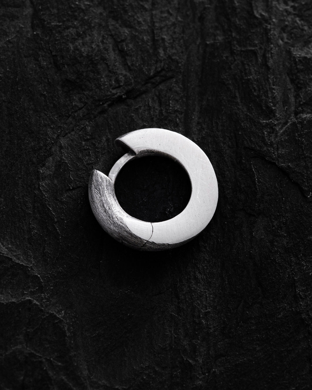 Silver earring - ring RELEASE