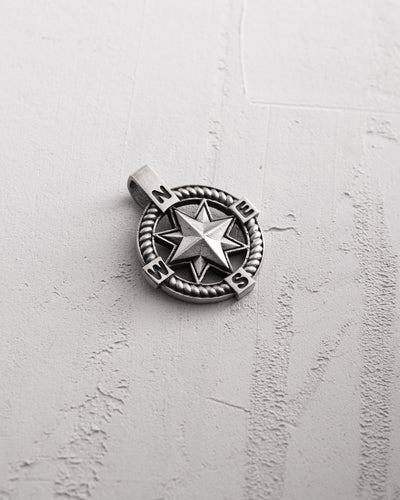 Ciondolo in argento ROSA DEI VENTI