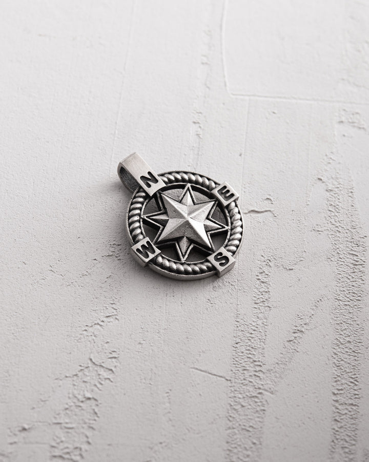 Silver pendant WIND ROSE