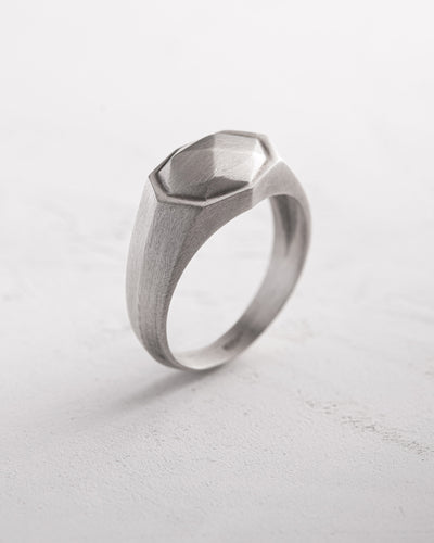 Silver ring METEORITE