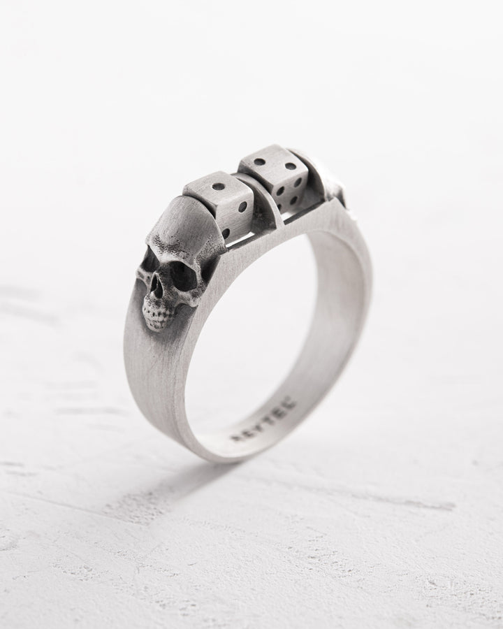 Silver ring ALEA IACTA EST