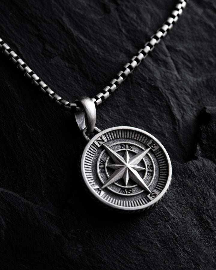 Silver pendant COMPASS. POLAR STAR