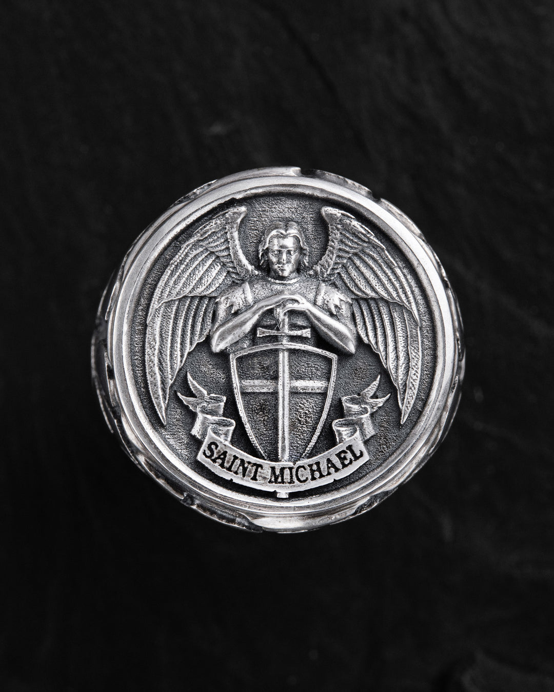 2dc51518a573c8d44f0f4842adb33c53