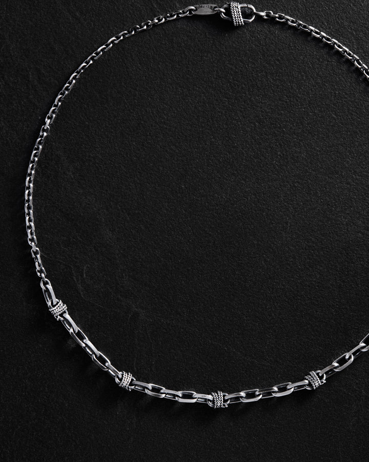 Silver chain TILLIT