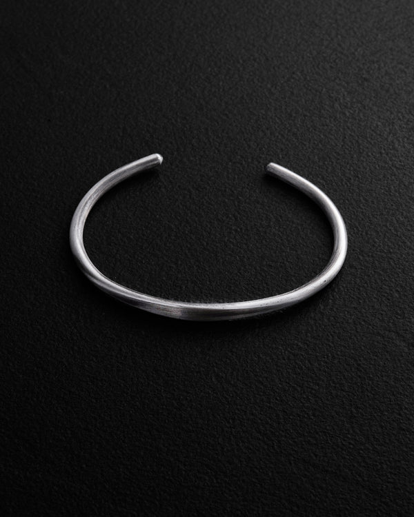 Silver bangle KLOEK