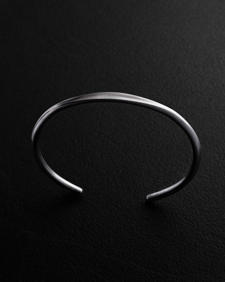 Silver bangle KLOEK