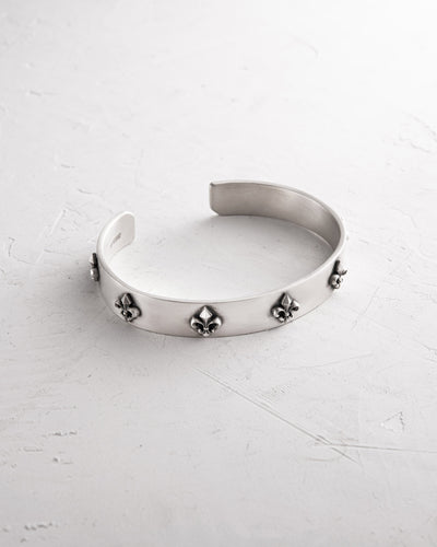 Silver bangle FLEUR DE LIS