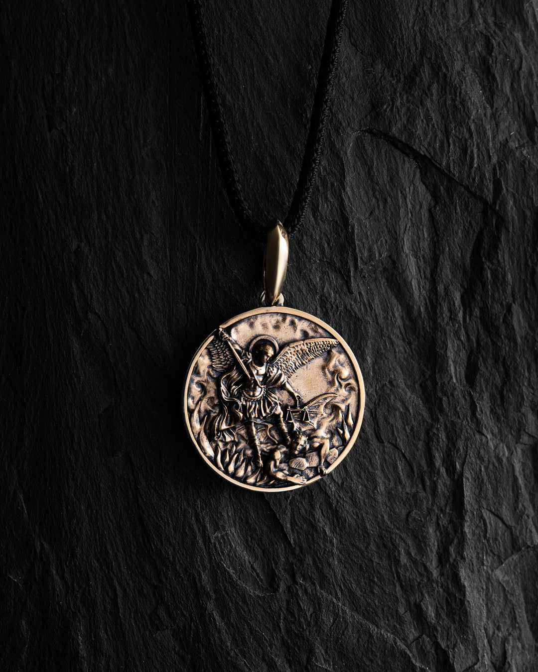 Pendant ST. MICHAEL (14k yellow gold)