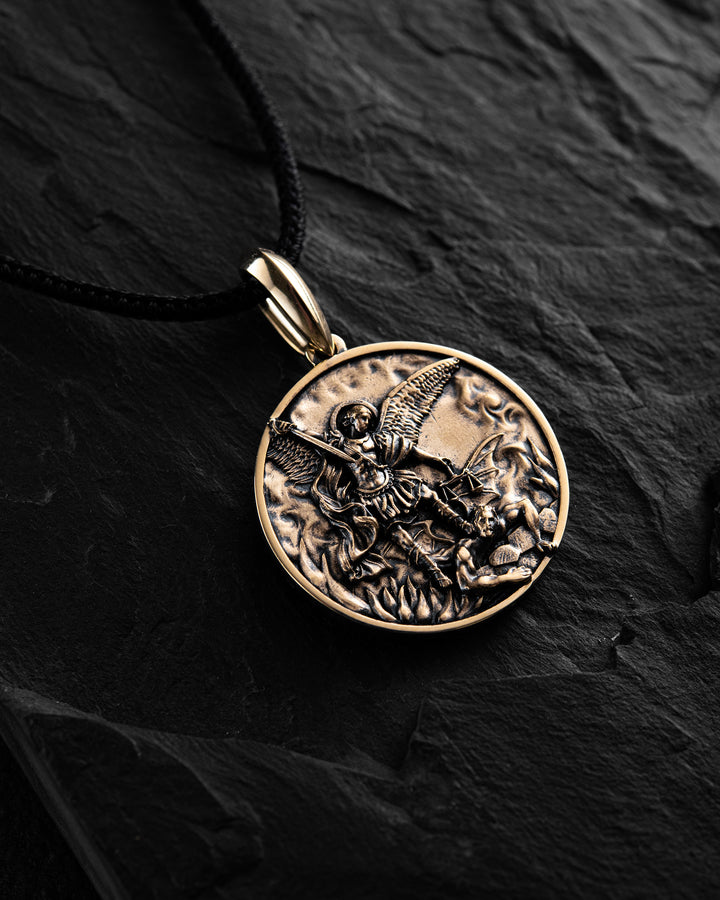 Pendant ST. MICHAEL (14k yellow gold)