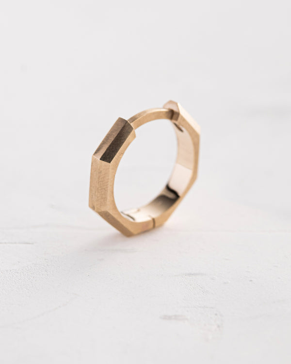 Earring - ring BRUTAL (14k yellow gold)