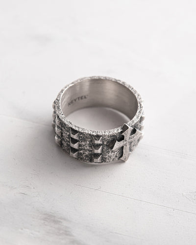 Silver ring ROSARIUM