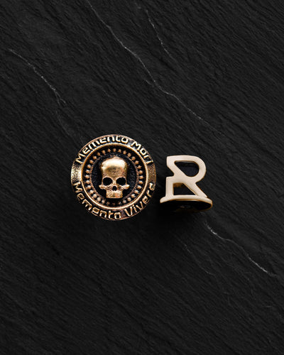 Mono earring MEMENTO MORI. VIVERE MEMENTO (14k yellow gold)
