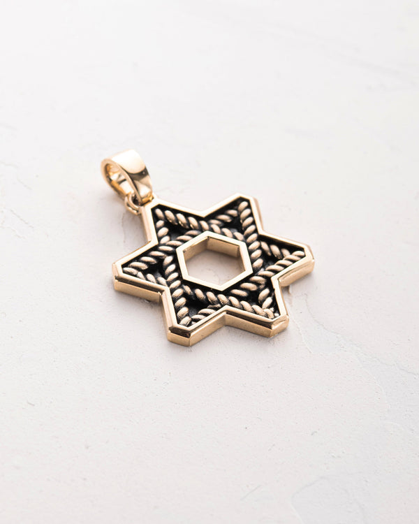 Pendant STAR OF DAVID (14k yellow gold)